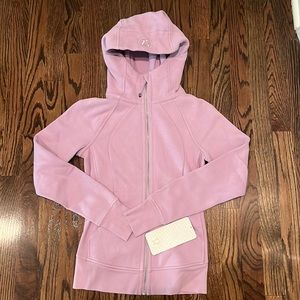 NWT Lululemon women’s scuba hoodie, size 2